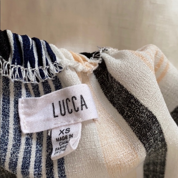 Off the shoulder blouse by Lucca - Picture 2 of 2